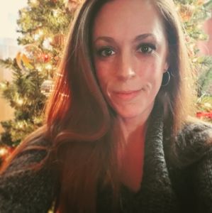 Meet your Posher, Pam